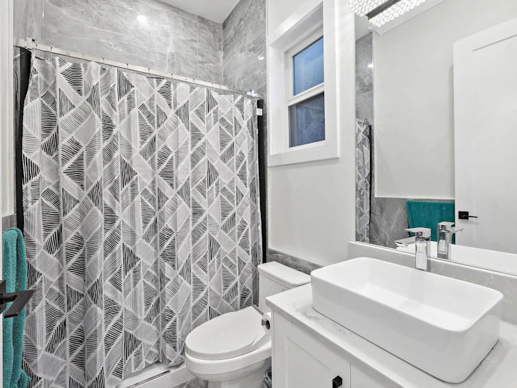 18065 58a Avenue, Surrey, BC, V3S 1N7 - 24