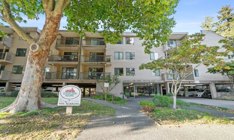 317-8511 Ackroyd Road