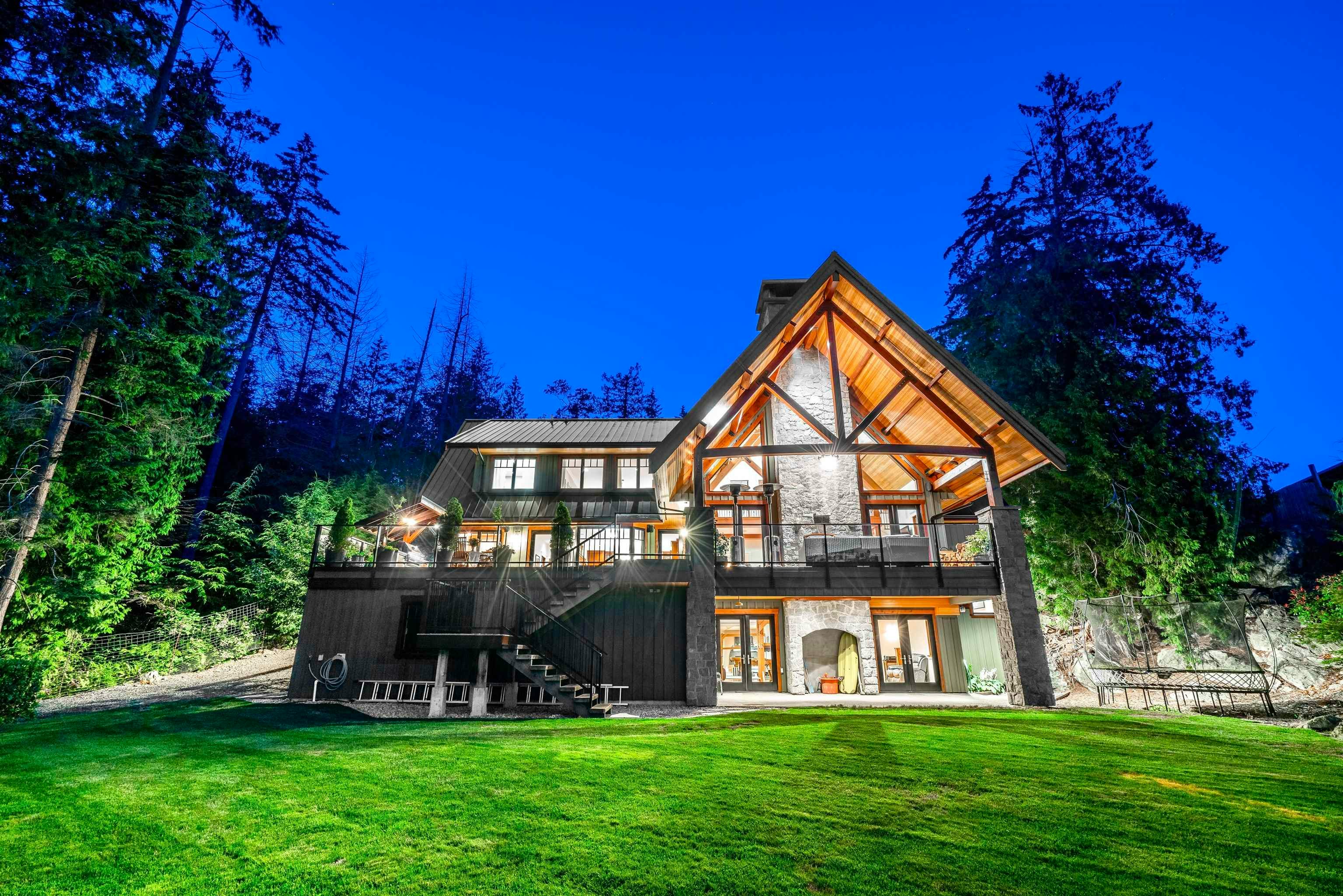 949 Arbutus Bay Lane, Bowen Island, BC, V0N 1G2 - 34