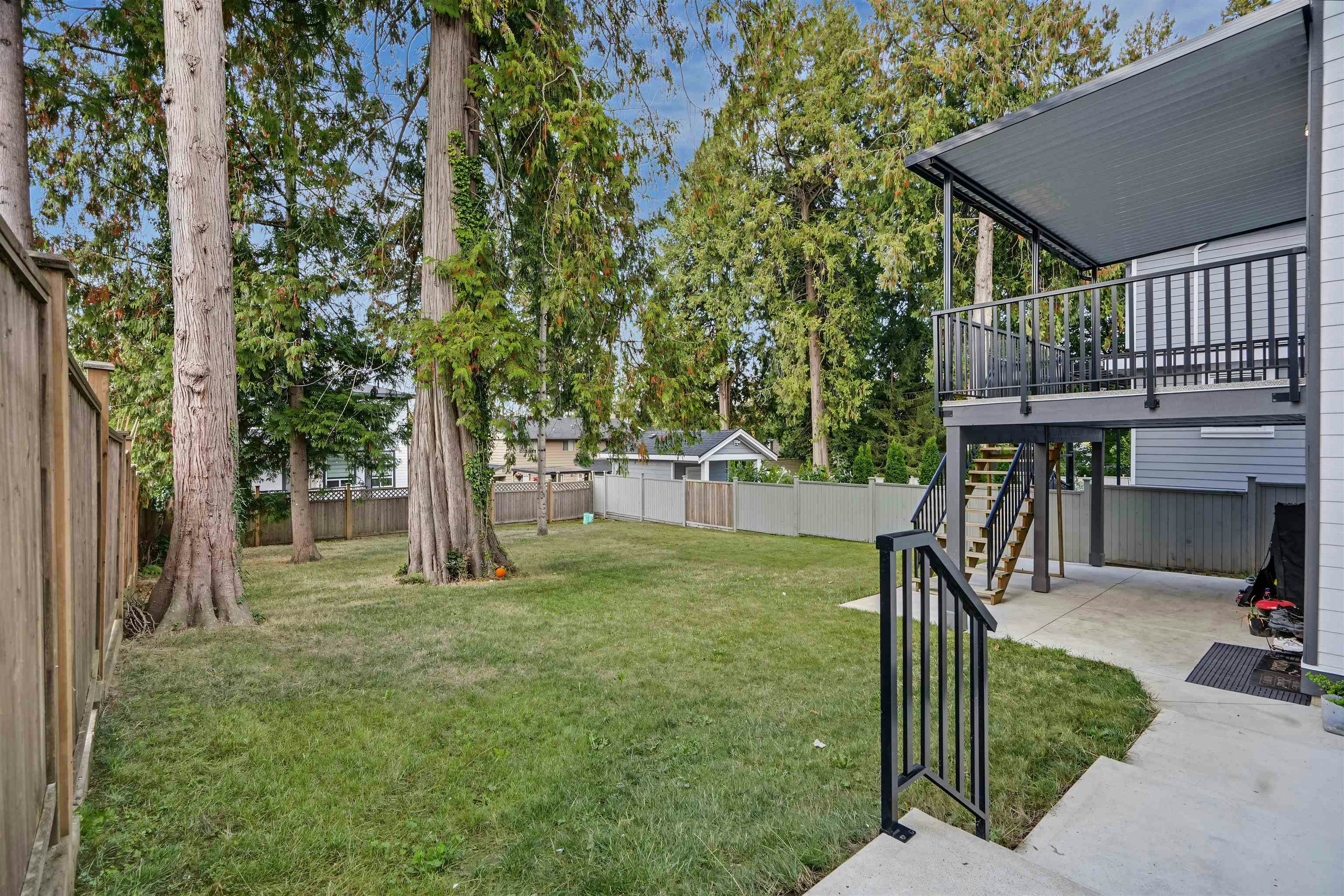 10671 127a Street, Surrey, BC, V3V 5L7 - 10