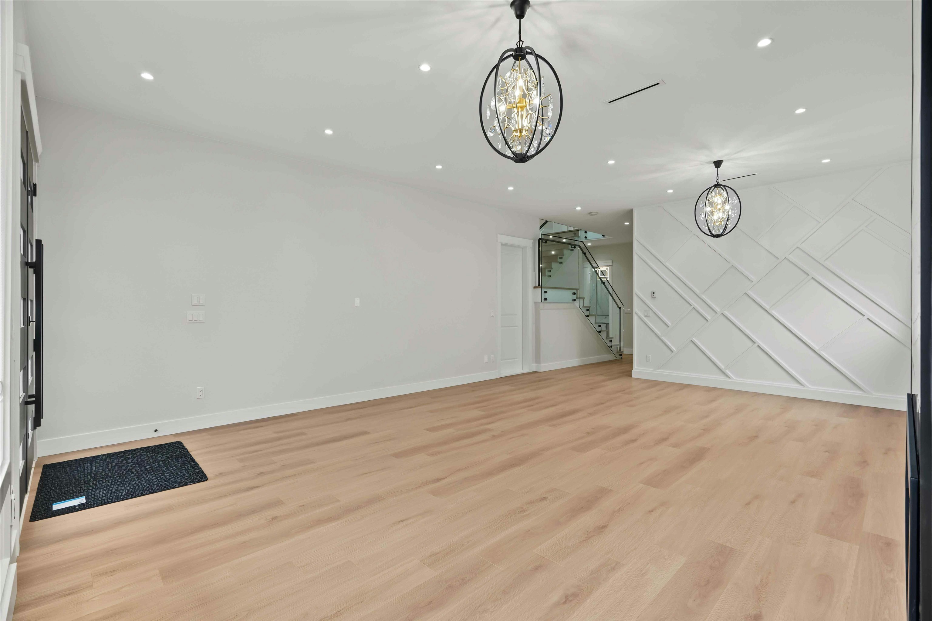 10671 127a Street, Surrey, BC, V3V 5L7 - 5