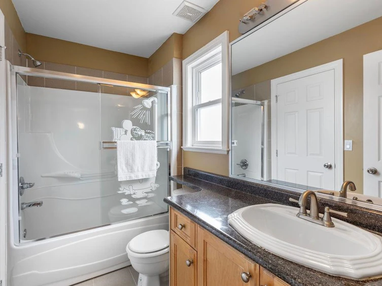 14846 72a Avenue, Surrey, BC, V3S 0T7 - 21