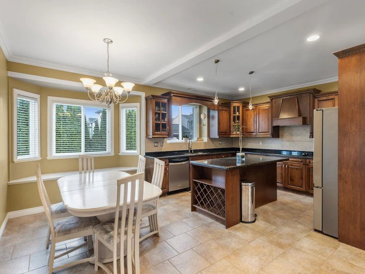 14846 72a Avenue, Surrey, BC, V3S 0T7 - 11