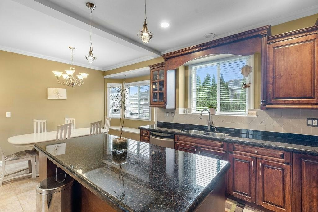 14846 72a Avenue, Surrey, BC, V3S 0T7 - 13