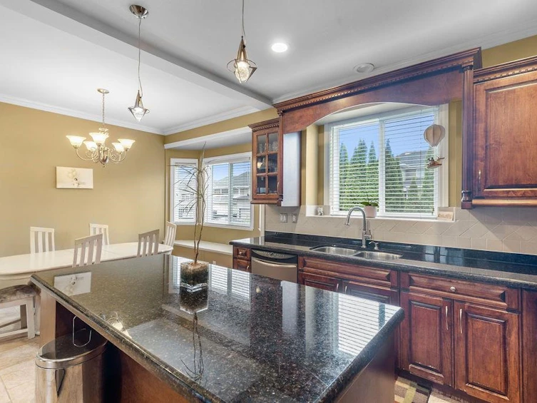 14846 72a Avenue, Surrey, BC, V3S 0T7 - 13