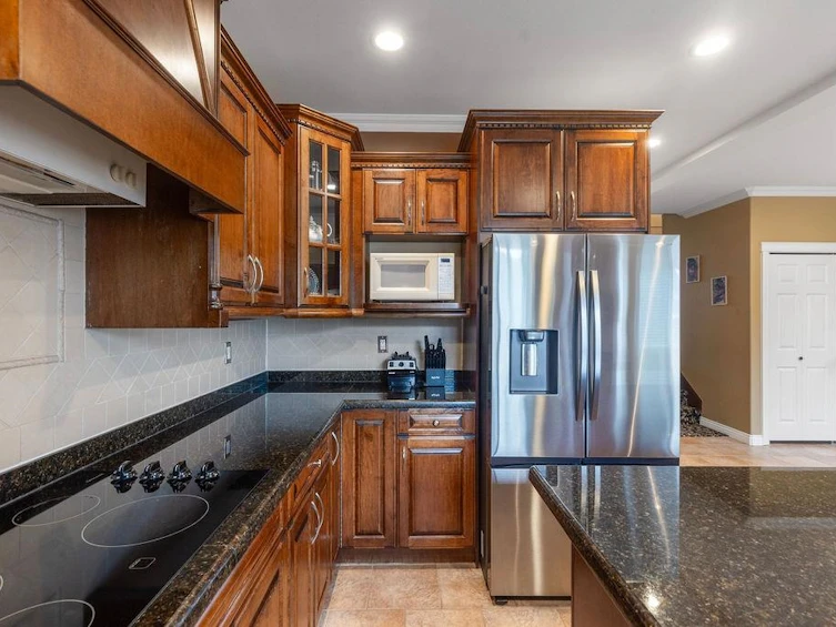 14846 72a Avenue, Surrey, BC, V3S 0T7 - 14