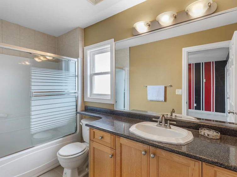 14846 72a Avenue, Surrey, BC, V3S 0T7 - 30