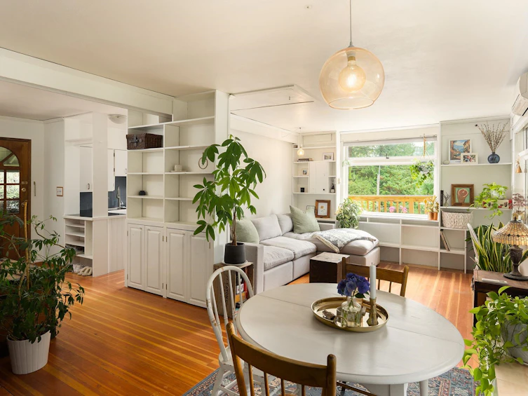 1144 Miller Road, Bowen Island, BC, V0N 1G1 - 2