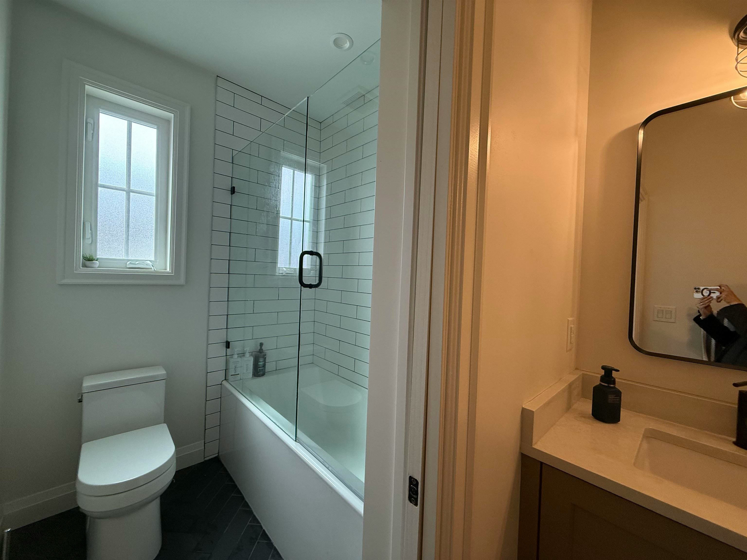 1436 129b Street, Surrey, BC, V4A 3Z5 - 22