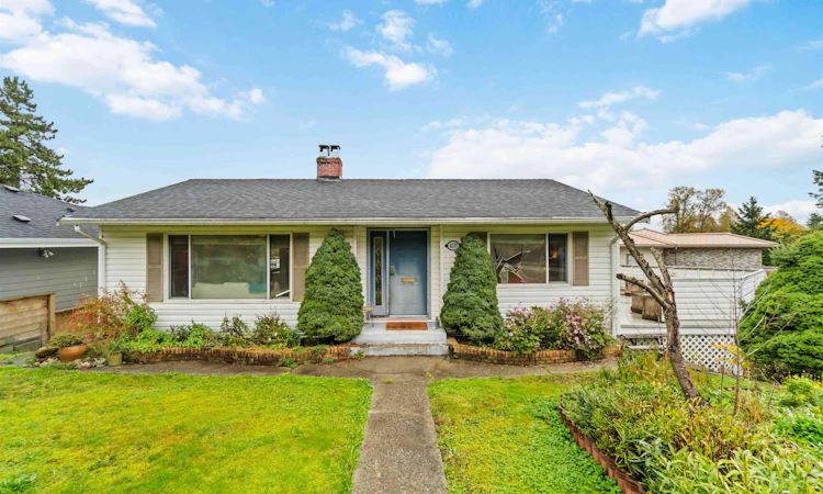 4037 Nithsdale Street