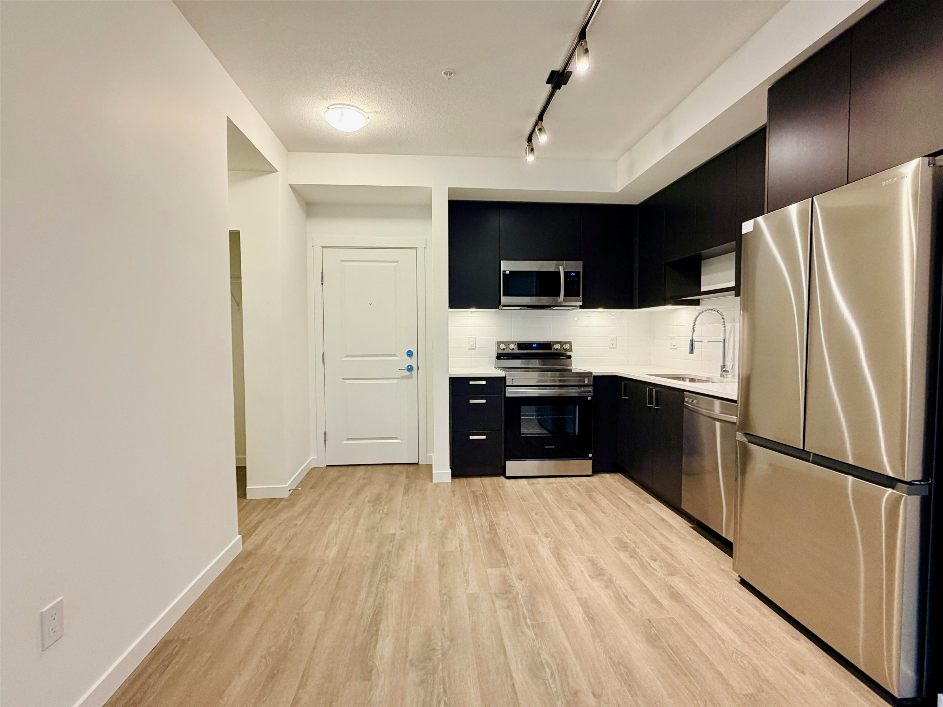 418-15733 85th Avenue, Surrey, BC, V4N 6W8 - 6