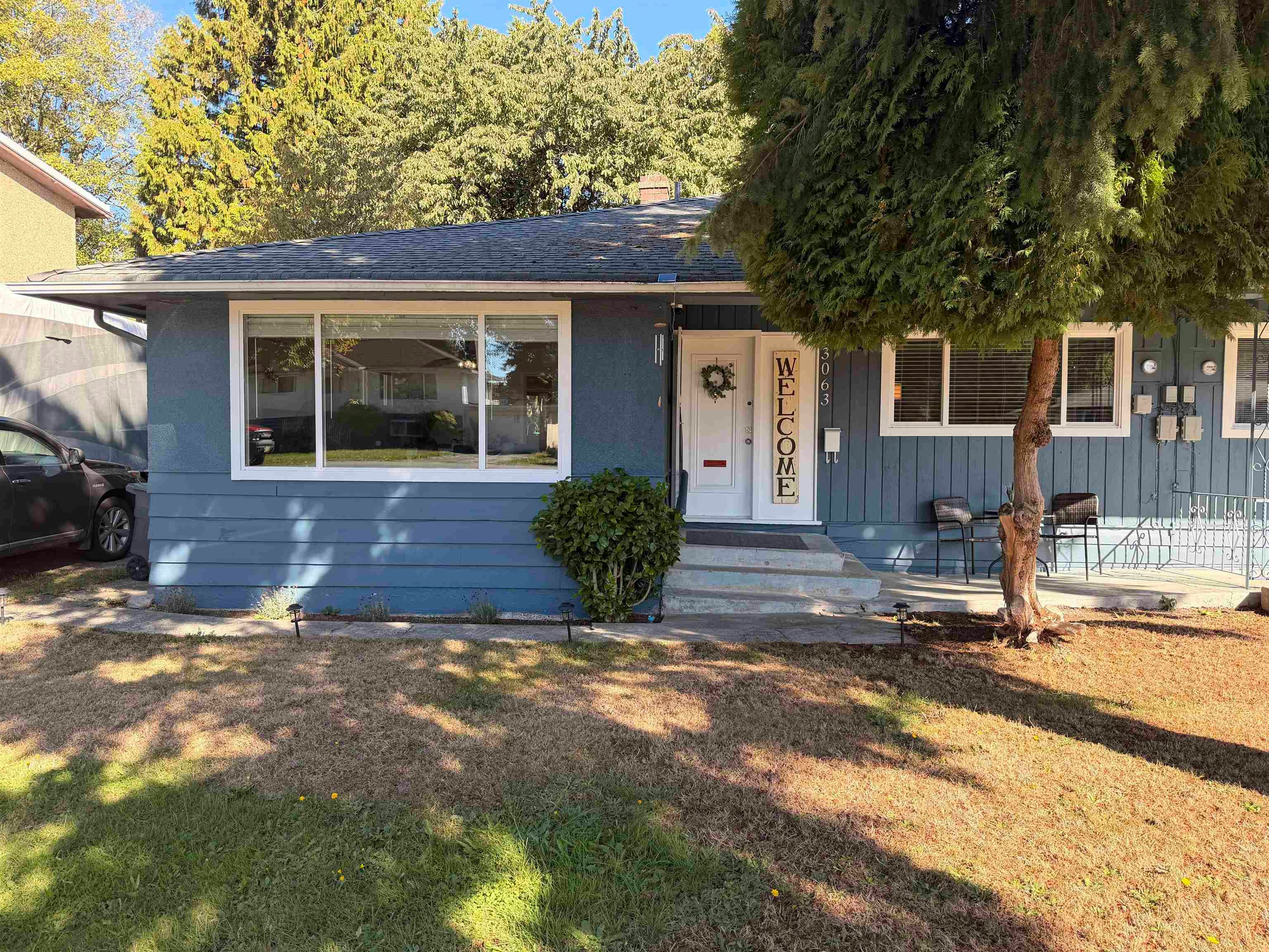 13063 103a Avenue, Surrey, BC, V3T 1S4