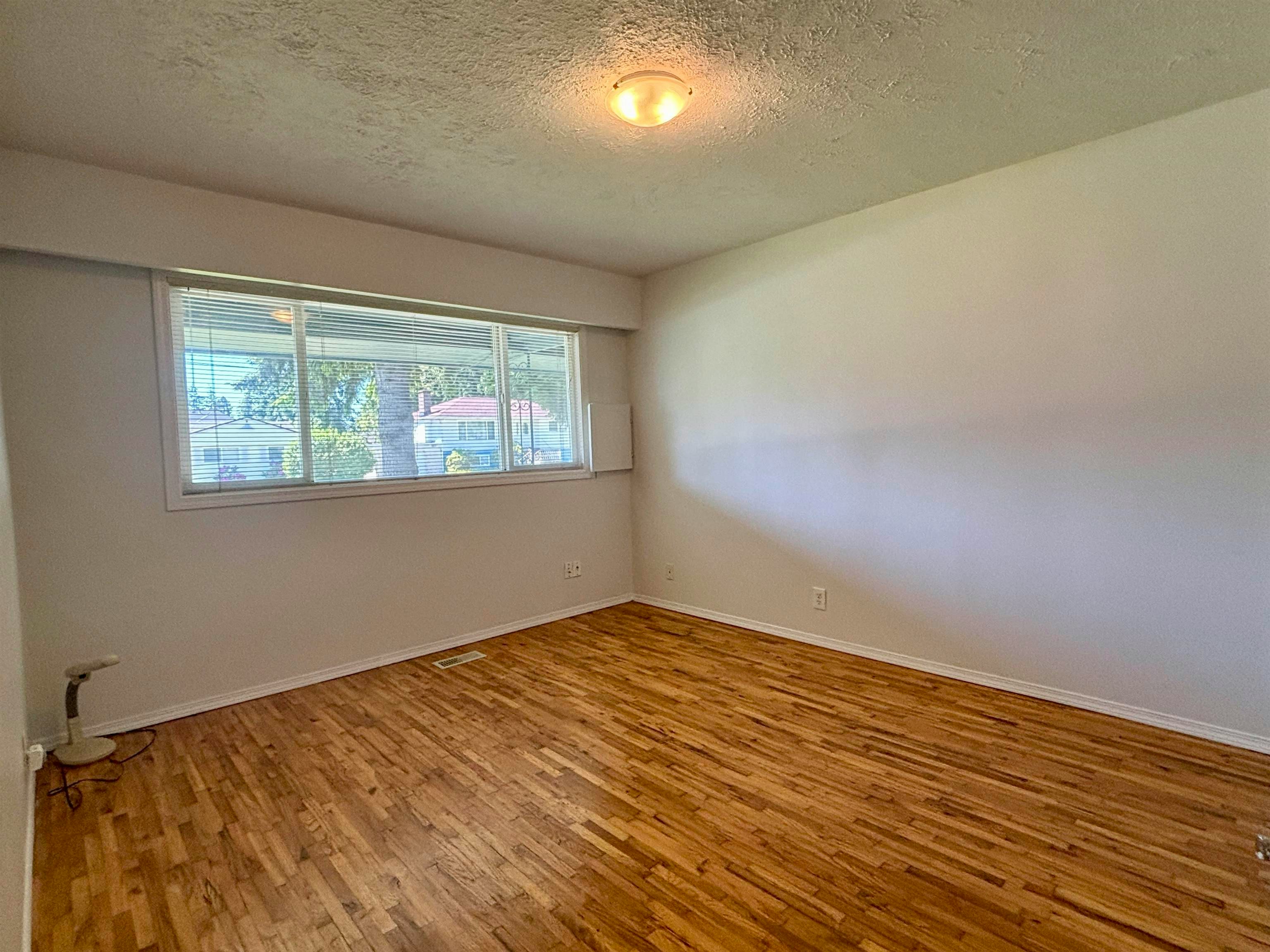 13063 103a Avenue, Surrey, BC, V3T 1S4 - 6