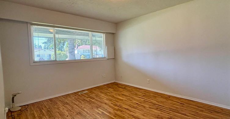 13063 103a Avenue, Surrey, BC, V3T 1S4 - 6