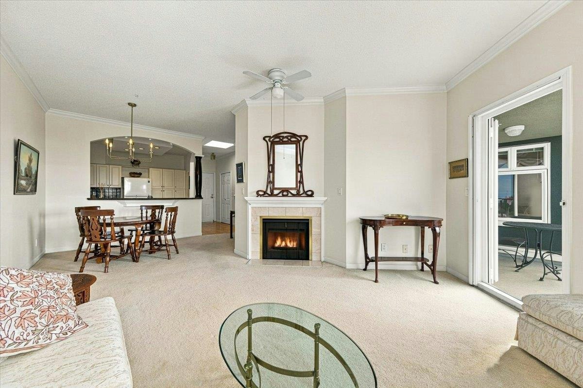 403-121 W 29th Street, North Vancouver, BC, V7N 4L6 - 6