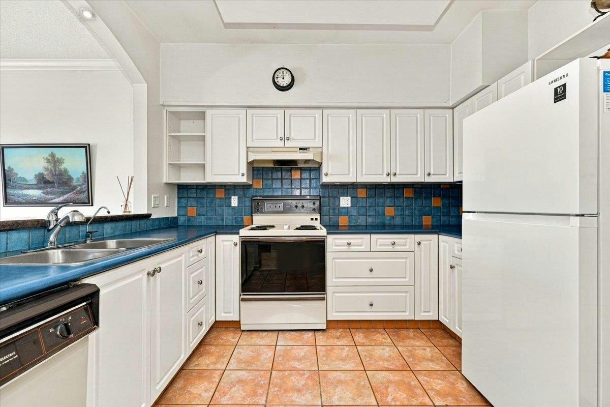 403-121 W 29th Street, North Vancouver, BC, V7N 4L6 - 14