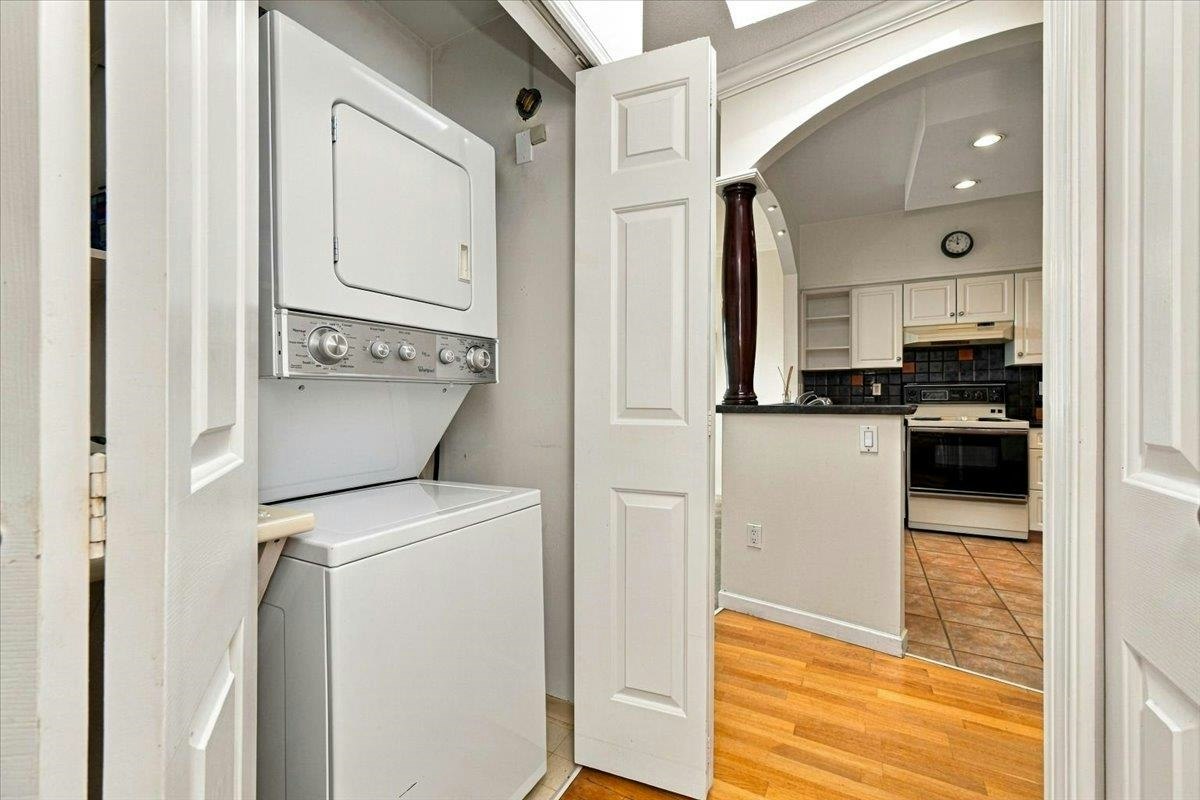 403-121 W 29th Street, North Vancouver, BC, V7N 4L6 - 23