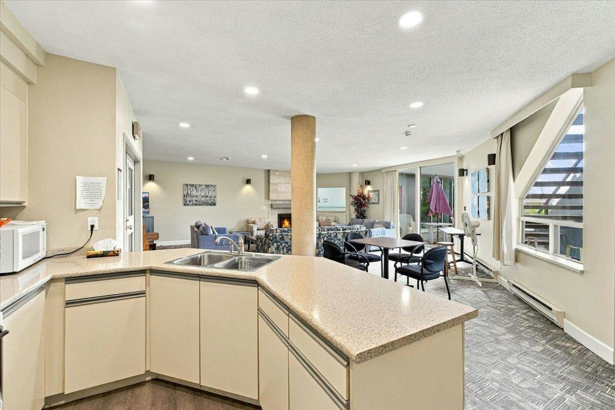 403-121 W 29th Street, North Vancouver, BC, V7N 4L6 - 26