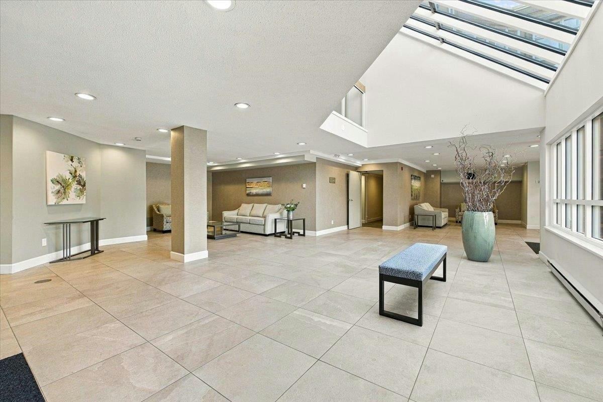 403-121 W 29th Street, North Vancouver, BC, V7N 4L6 - 30