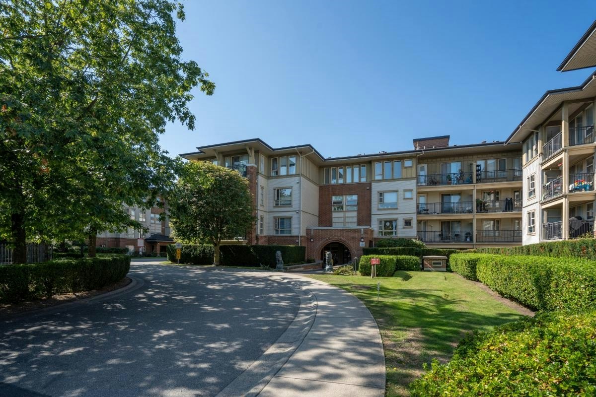 2102-5113 Garden City Road - 3