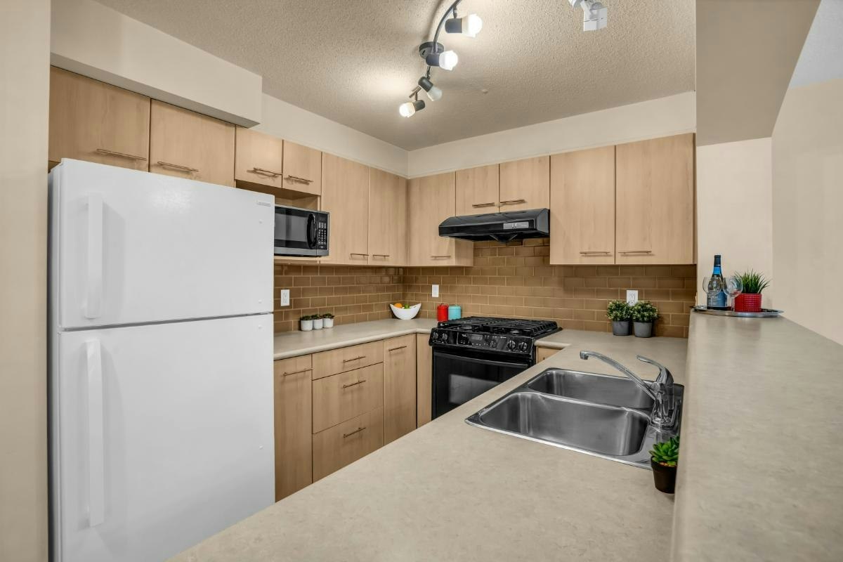 2102-5113 Garden City Road, Richmond, BC, V6X 4H5 - 10
