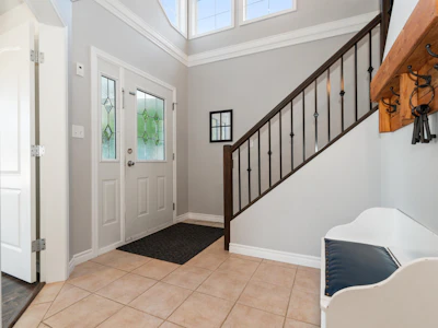 5379 Skyview Crescent - 5