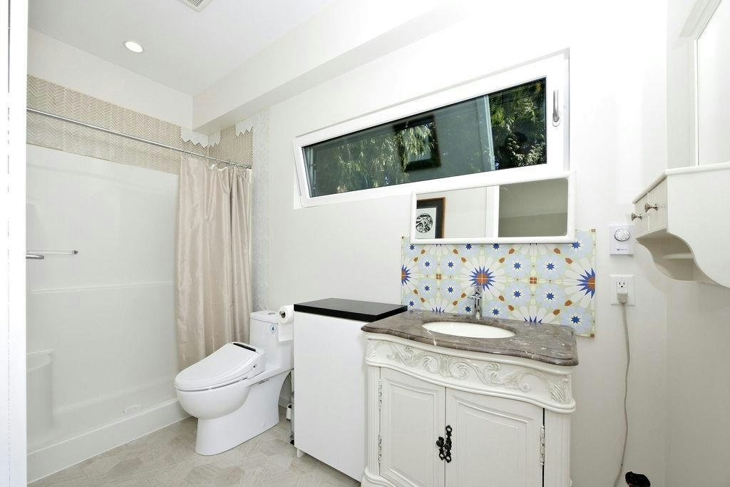 421 Laurel Street, Gibsons, BC, V0N 1V5 - 33