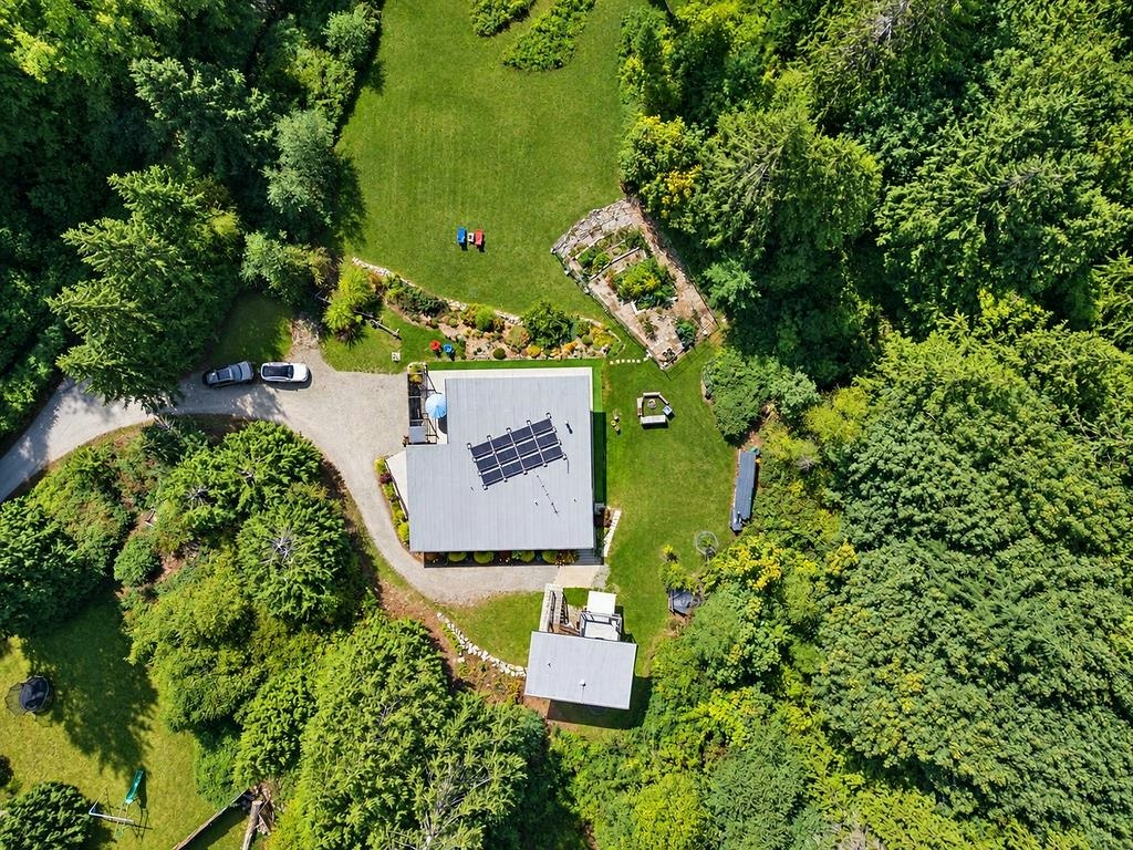 421 Laurel Street, Gibsons, BC, V0N 1V5 - 38