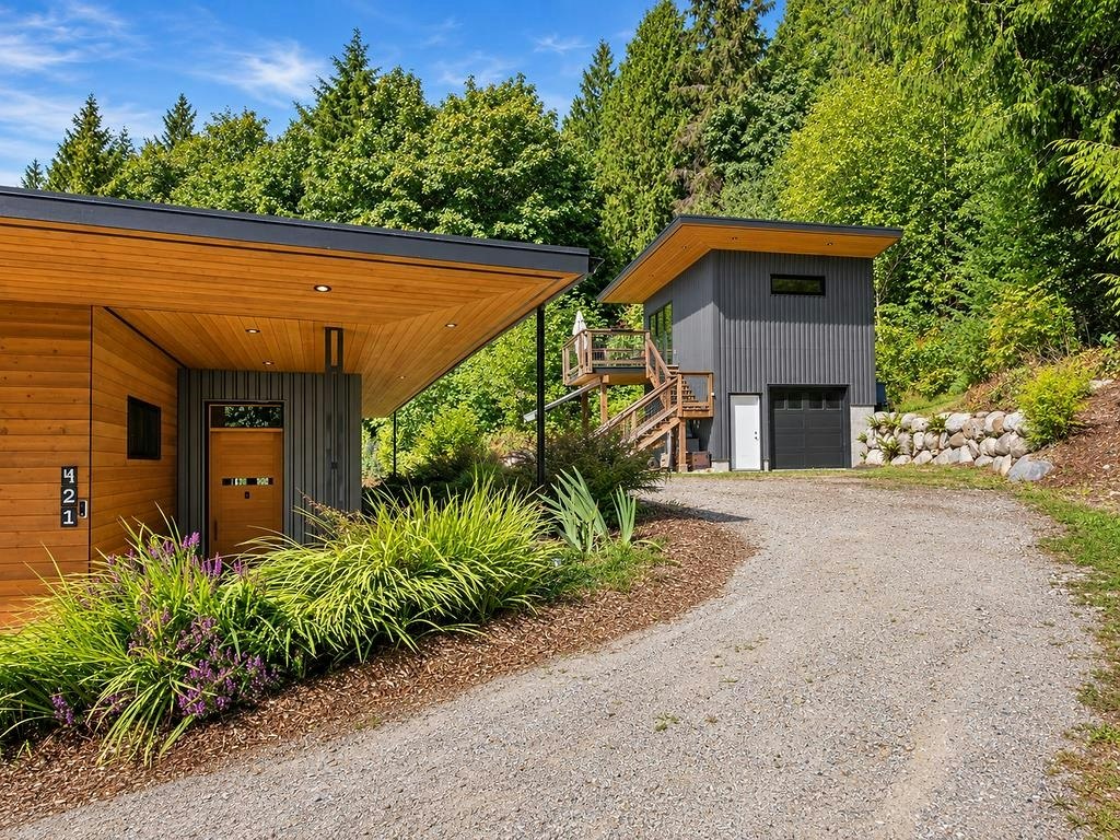 421 Laurel Street - 3