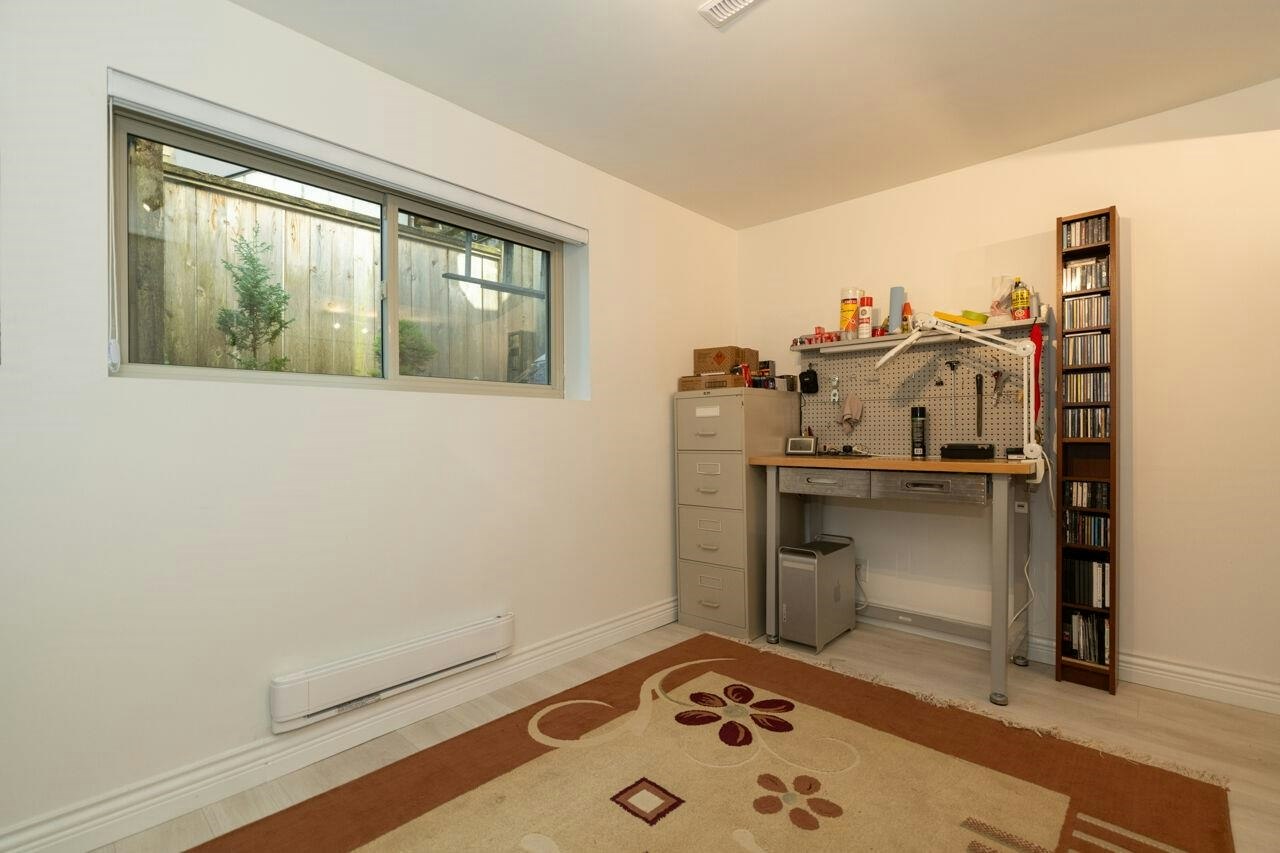 3595 Princess Avenue, North Vancouver, BC, V7N 2E4 - 25