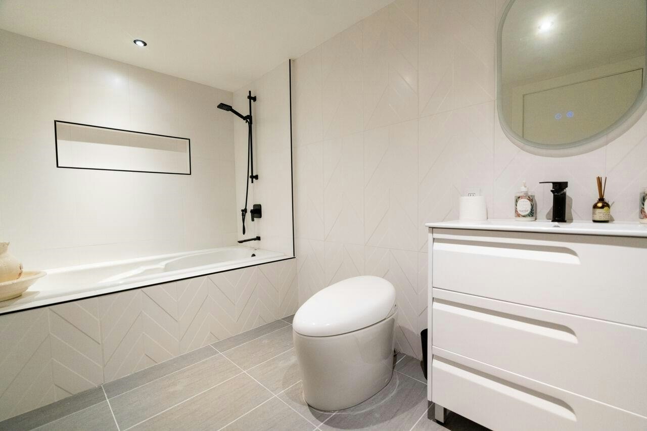3595 Princess Avenue, North Vancouver, BC, V7N 2E4 - 23