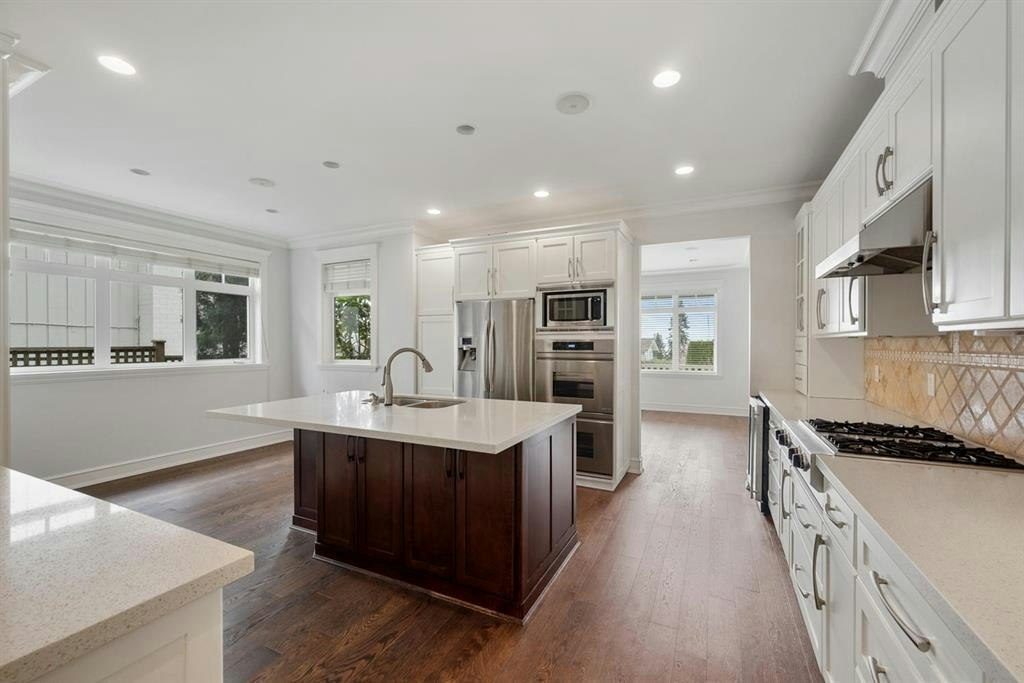2185 Lawson Avenue, West Vancouver, BC, V7V 2E1 - 3