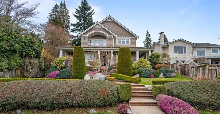 2185 Lawson Avenue, West Vancouver, BC, V7V 2E1