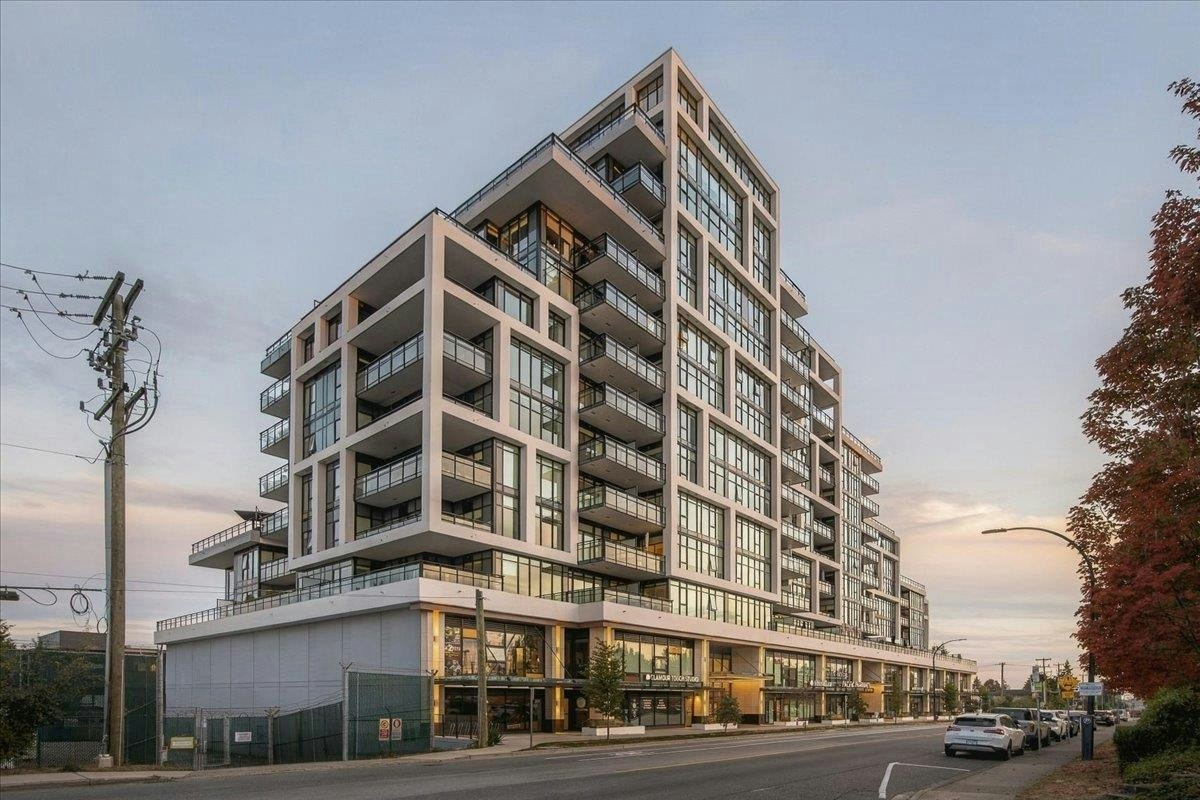 #313-1526 Finlay Street, Surrey, BC, V4B 4L9