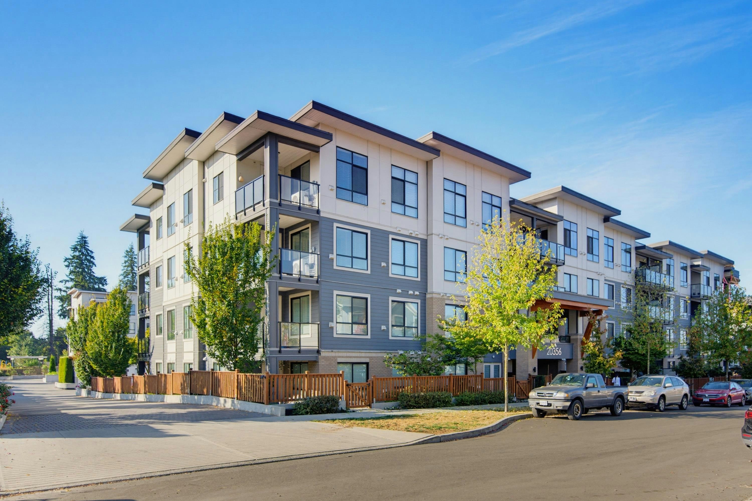 108-20356 72b Avenue, Langley, BC, V2Y 4J9