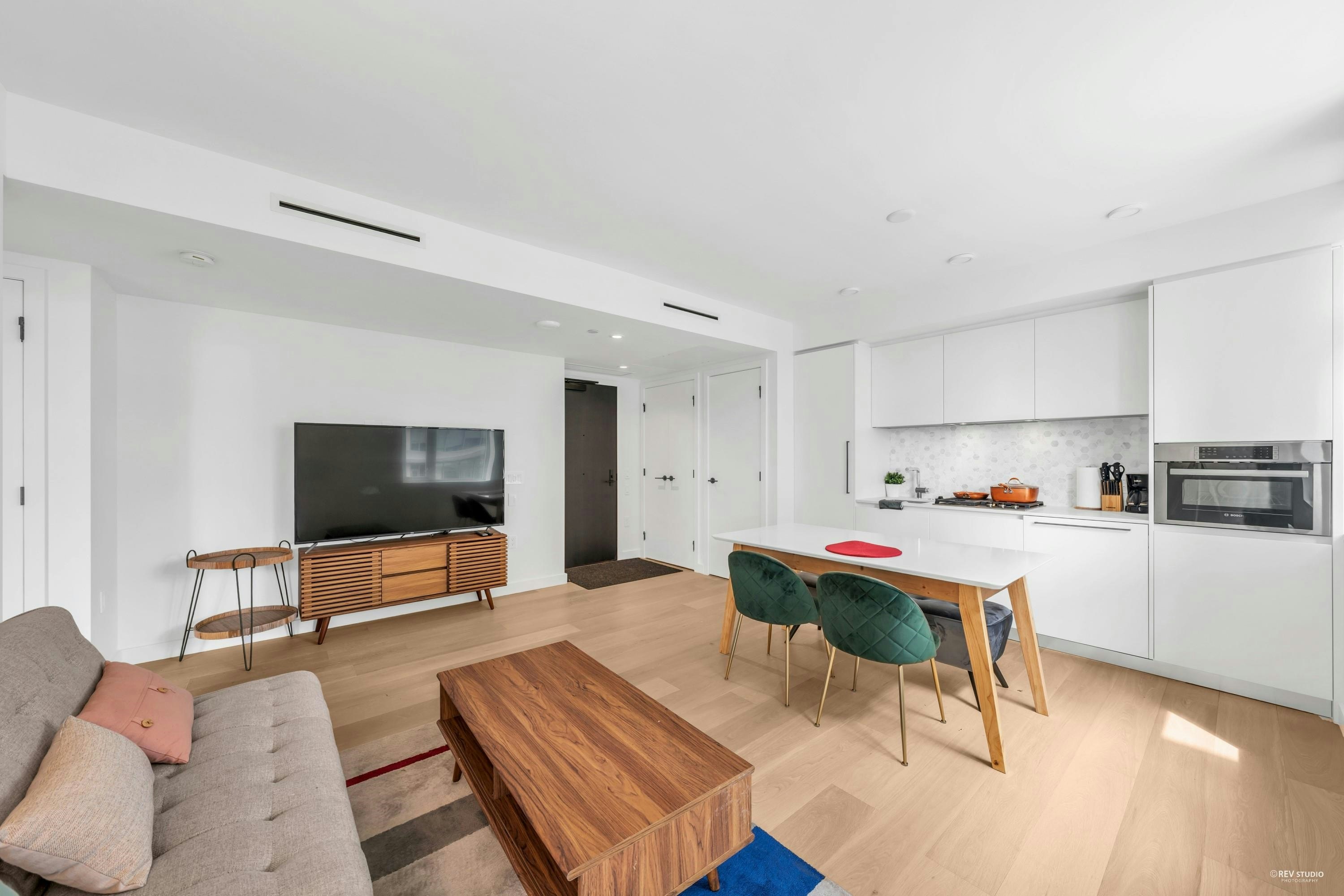 906-1180 Broughton Street, Vancouver, BC, V6G 2B1