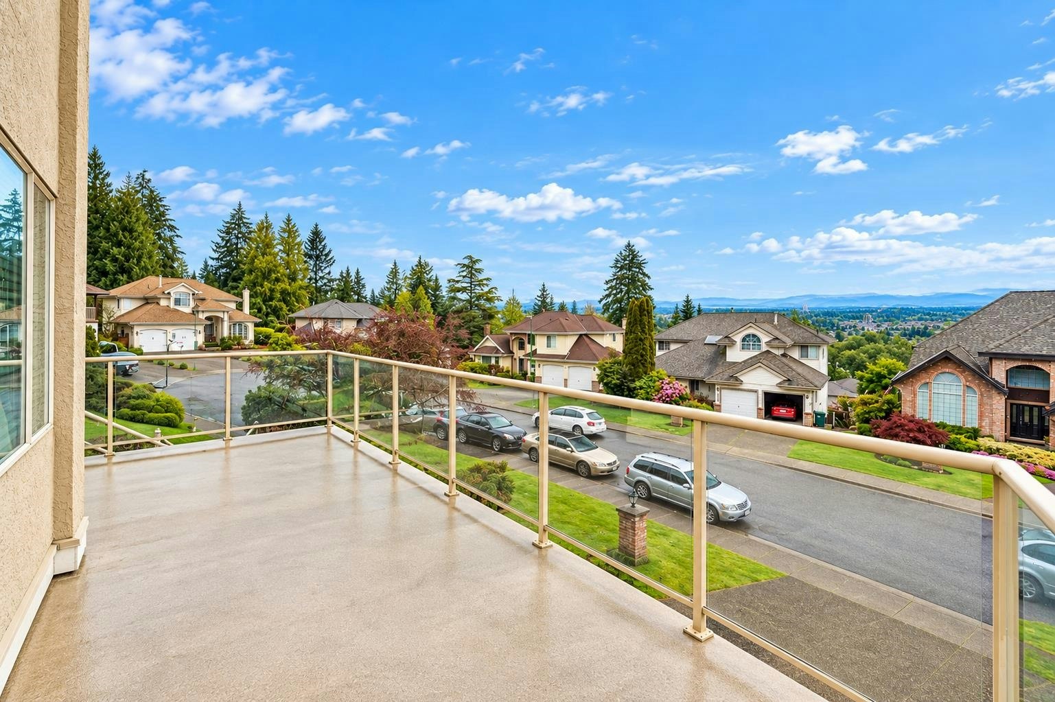 2902 Paul Lake Court, Coquitlam, BC, V3C 6A3 - 23