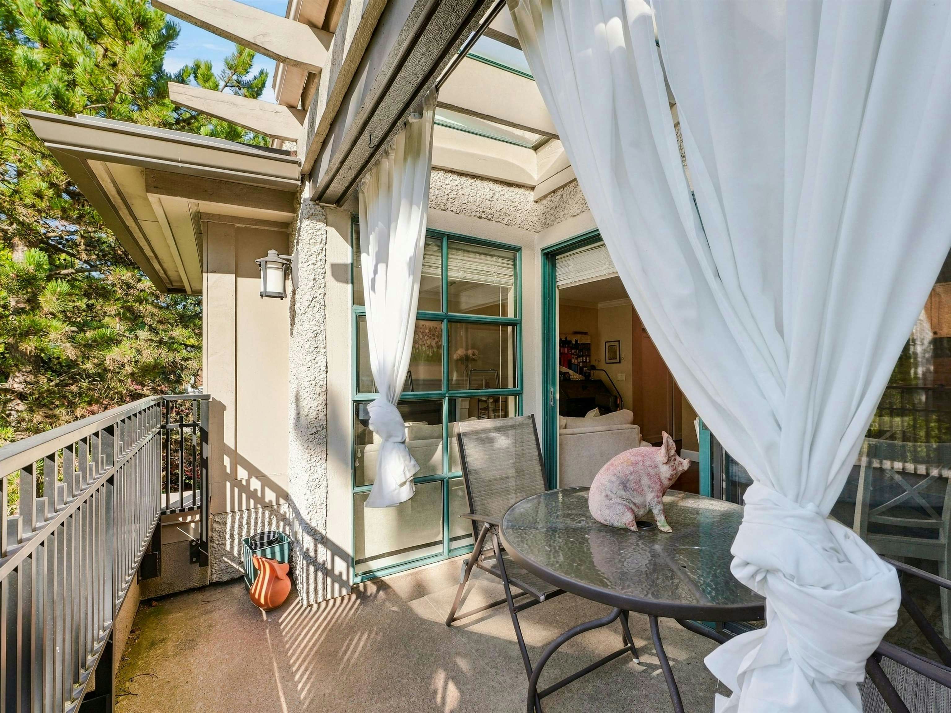 308-3788 W 8th Avenue - 5