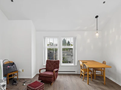 6-2023 West 4th Avenue - 5