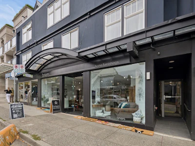 6-2023 West 4th Avenue - 3