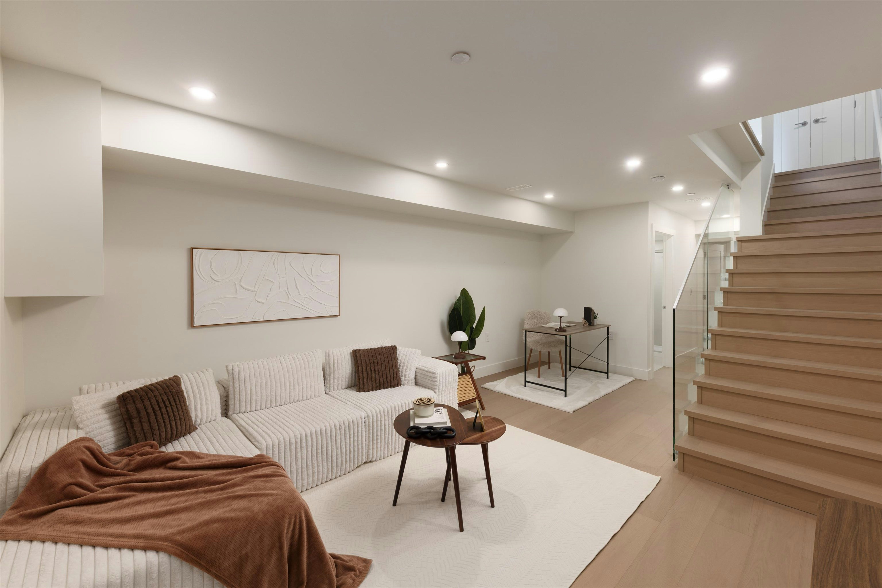 103-1837 E Georgia Street, Vancouver, BC, V5L 2B5 - 27