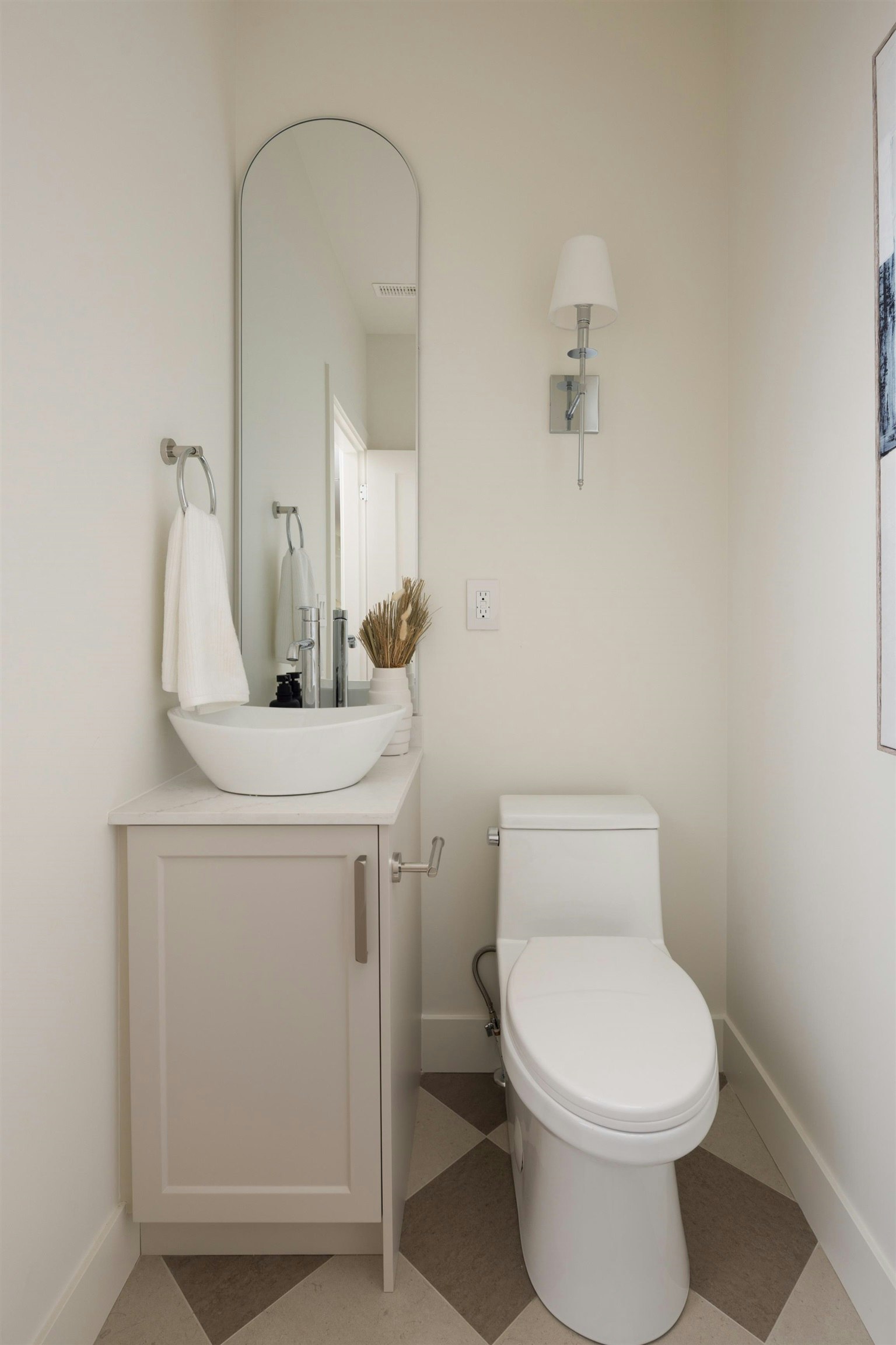 103-1837 E Georgia Street, Vancouver, BC, V5L 2B5 - 16