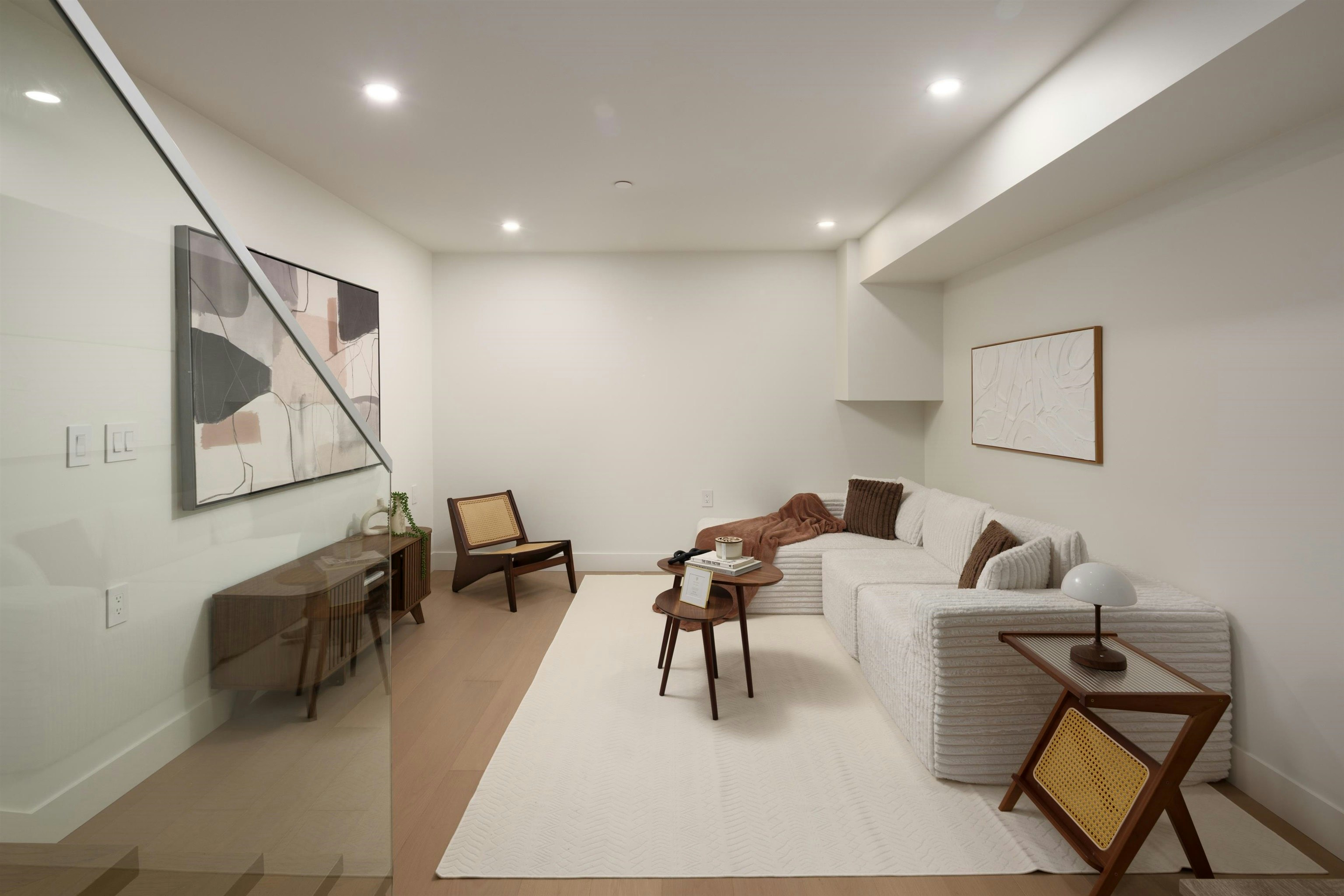 103-1837 E Georgia Street, Vancouver, BC, V5L 2B5 - 26