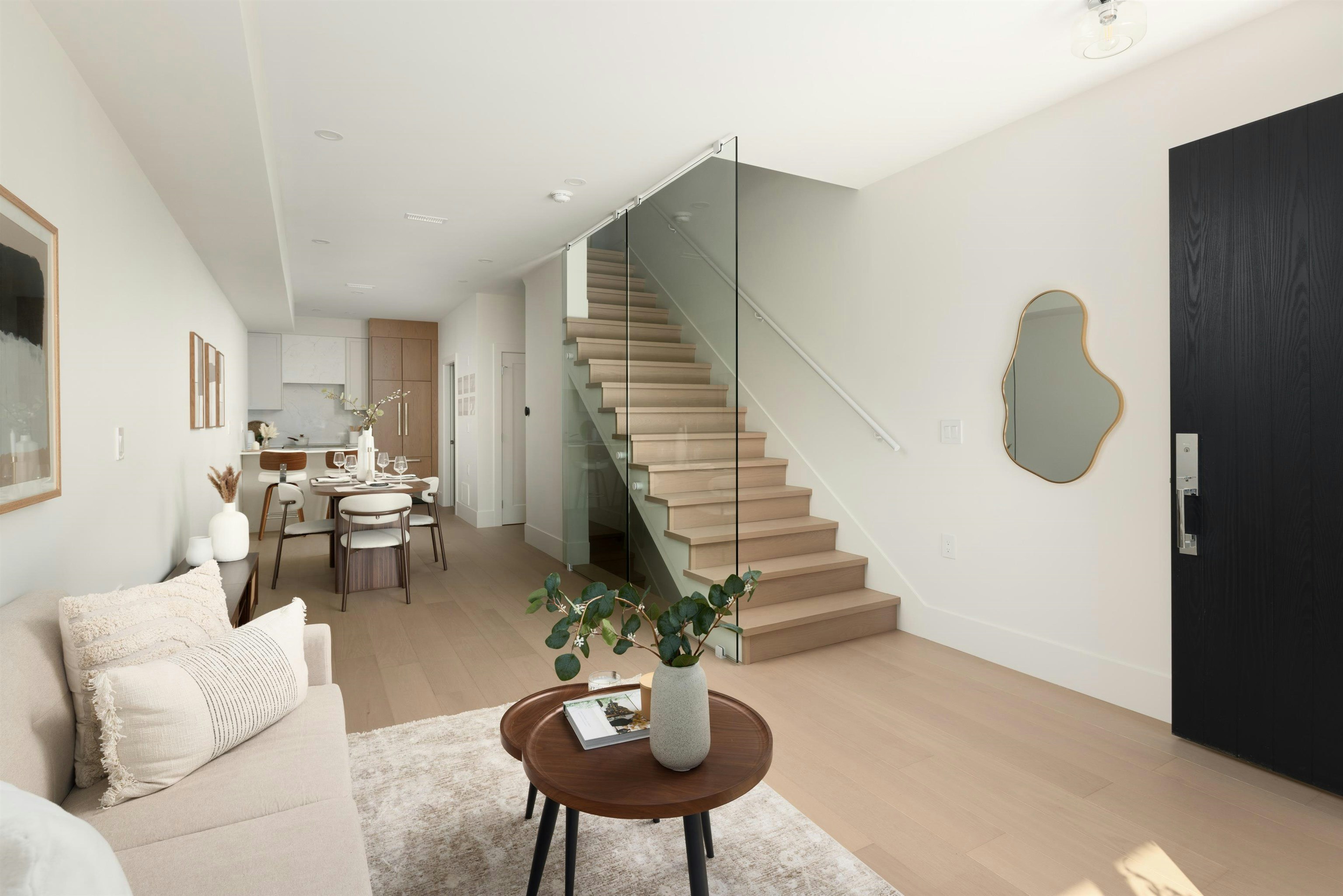 103-1837 E Georgia Street, Vancouver, BC, V5L 2B5 - 4