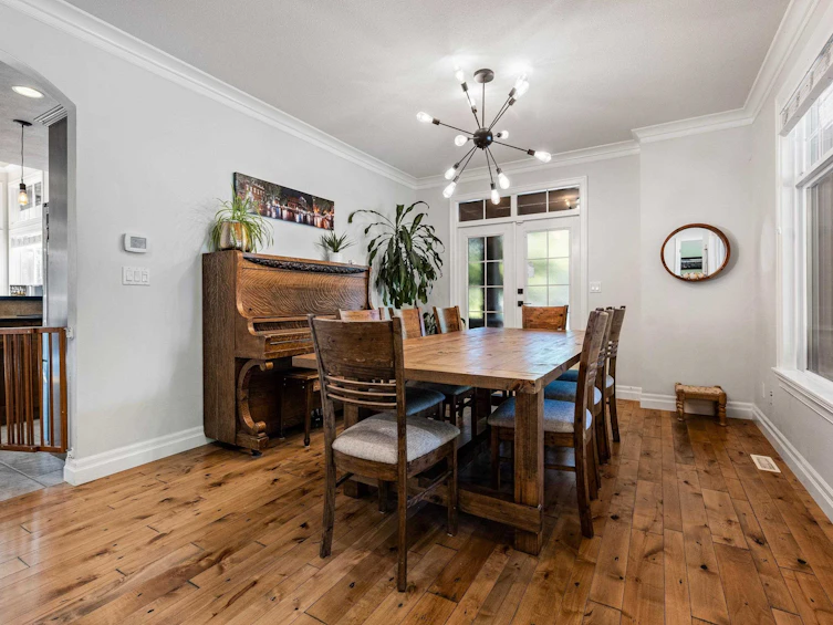 5782 Garrison Boulevard, Chilliwack, BC, V2R 5X9 - 7