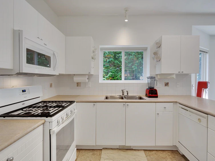 6615 205 Street, Langley, BC, V2Y 2X8 - 10