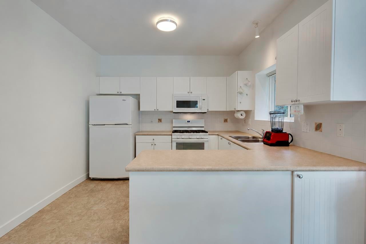 6615 205 Street, Langley, BC, V2Y 2X8 - 11
