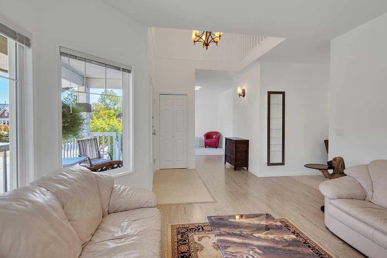 6615 205 Street - 3