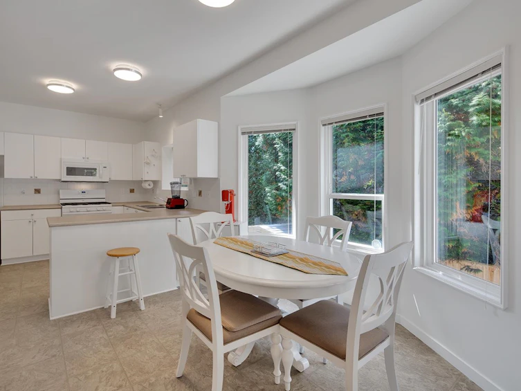 6615 205 Street, Langley, BC, V2Y 2X8 - 4
