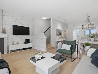 46-15152 62a Avenue - 5